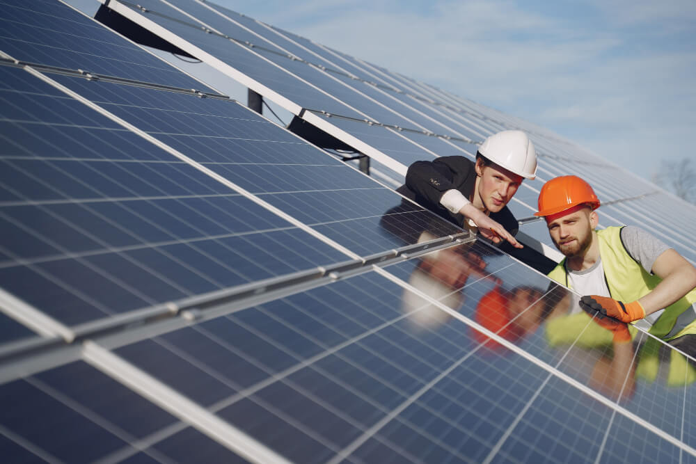 Fotovoltaica: Energía Solar y Servicios Eléctricos